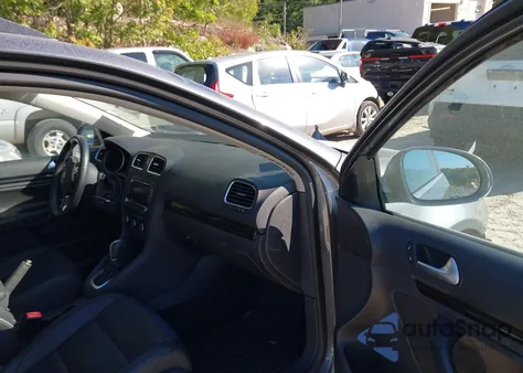 2013 Volkswagen Jetta Sportwagen 2.0L Tdi z USA, uszkodzony, nr VIN 3VWPL7AJ8DM661944